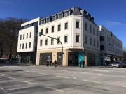 Zentrum Blankenese direkt gegenüber dem Bhf