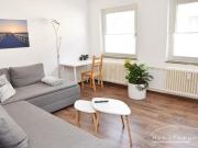 Zentrum, Modern möblierte Wohnung mit Balkon im 1. OG in...