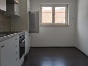 Zentrumsnahe 2 Zimmer Dachgeschoßwohnung mit Küchenblock...