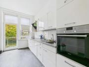 Zentrumsnahe 3 Raum Wohnung mit Balkon und hochwertiger...