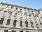 Zentrumsnahe 5 Zimmerwohnung mit Balkon Stilaltbau Nähe...