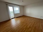 Zentrumsnahe Wohnung mit Küche, Loggia und Traumaussicht!