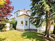 Zentrumsnahes charmantes Haus mit Pool und Garage...