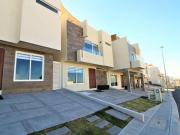 Zibata Casa Nueva con Roof Garden y Vistas Panoramicas por e