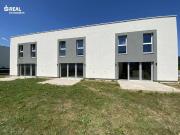 Ziegelmassiv Neubau: Modernes Reihenhaus in...