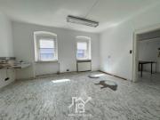 Zimmer flexibel nutzbar als Lager, Büro oder Praxisfläche