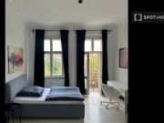 Zimmer in 4 Zimmer Wohnung zu vermieten, Berlin
