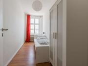 Zimmer in 5 Zimmer Wohnung in Neukölln, Berlin