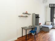 Zimmer in 7 Zimmer WG in Berlin zu vermieten