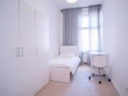 Zimmer in Apartment mit 5 Schlafzimmern in Prenzlauer Berg