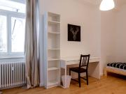 Zimmer in der Einsteinstraße