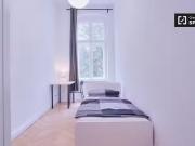 Zimmer in der Wohnung in Charlottenburg Wilmersdorf, Berlin