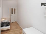 Zimmer in einer 6 Zimmer WG in Berlin zu vermieten