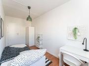 Zimmer in einer 7 Zimmer WG in Berlin zu vermieten