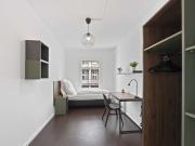 Zimmer in einer 9 Zimmer WG in Berlin zu vermieten