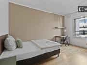 Zimmer in einer WG in Berlin, alle Nebenkosten inklusive