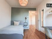 Zimmer in Wohngemeinschaft in Neubau. Hochzeit. Berlin