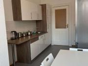 Zimmer mit 2 Betten in Wohngemeinschaft zu vermieten