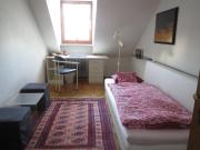 Zimmer möbliert eigene Dusche, WC, München Ost für...