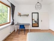 Zimmer zu vermieten in 2 Zimmer Wohnung in Berlin Zimmer zu vermieten in 2 Zimmer Wohnung in Berlin