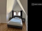 Zimmer zu vermieten in 3 Zimmer Wohnung in Düsseldorf