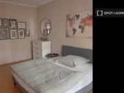 Zimmer zu vermieten in 3 Zimmer Wohnung in Frankfurt