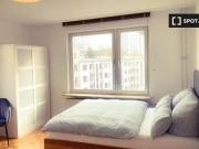 Zimmer zu vermieten in 3 Zimmer Wohnung in Frankfurt