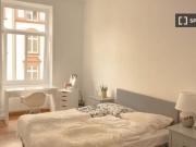 Zimmer zu vermieten in 3 Zimmer Wohnung in Frankfurt