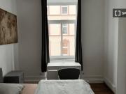 Zimmer zu vermieten in 3 Zimmer Wohnung in Frankfurt