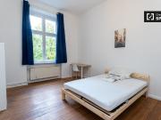 Zimmer zu vermieten in 4 Zimmer Wohnung im Reuterkiez,...