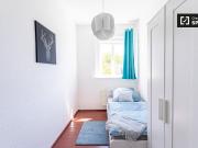 Zimmer zu vermieten in 4 Zimmer Wohnung in Berlin