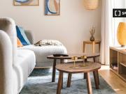 Zimmer zu vermieten in 4 Zimmer Wohnung in der...