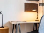 Zimmer zu vermieten in 4 Zimmer Wohnung in der...