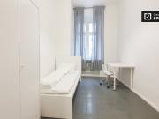 Zimmer zu vermieten in Apartment mit 3 Schlafzimmern in...