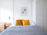 Zimmer zu vermieten in einer möblierten 5 Zimmer Wohnung...