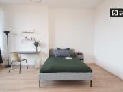 Zimmer in einer 3 Zimmer WG in Berlin zu vermieten