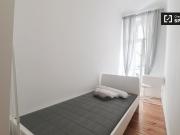 Zimmer zu vermieten in Wohnung mit 4 Schlafzimmern in Berlin