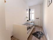 Zimmer zu vermieten in Wohnung mit 4 Schlafzimmern in Berlin