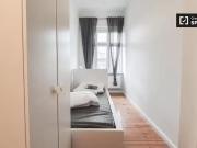 Zimmer zu vermieten in Wohnung mit 4 Schlafzimmern in Berlin