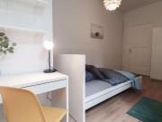 Zimmer zu vermieten in Wohnung mit 4 Schlafzimmern in Berlin