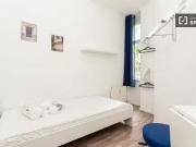Zimmer zu vermieten in Wohnung mit 4 Schlafzimmern in Berlin