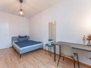 Zimmer zu vermieten in Wohnung mit 5 Schlafzimmern in Berlin