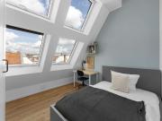 Zimmer zu vermieten in Wohnung mit 5 Schlafzimmern in Berlin