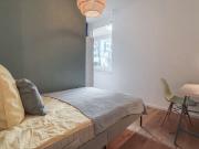 Zimmer zu vermieten in Wohnung mit 5 Schlafzimmern in Berlin