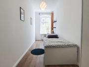 Zimmer zu vermieten in Wohnung mit 5 Zimmern in Mitte,...