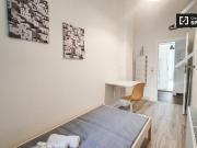 Zimmer zu vermieten in Wohnung mit 6 Schlafzimmern in Berlin