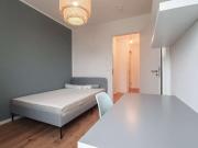 Zimmer zu vermieten in Wohnung mit 7 Schlafzimmern in Berlin