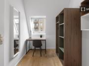 Zimmervermietung in einer 5 Zimmer Wohnung in der...