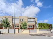 Zome Portugal Moradia T4 para arrendamento em Fraião,...