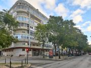 Zome Portugal T1+1 remodelado, último andar, com terraço...